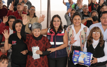 Un apoyo que cambia vidas: Lupita Cuautle beneficia a 161 familias
